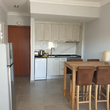 Lejlighed Small Sunny Apt Nica 10 Min Walking Oura Beach *